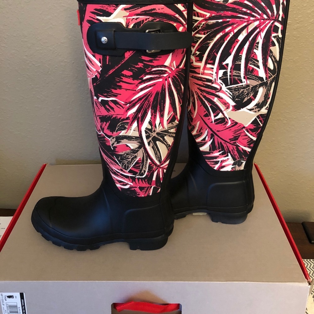 Hunter Boot Original Tall Jungle-Print Boots - Picture 2 of 6